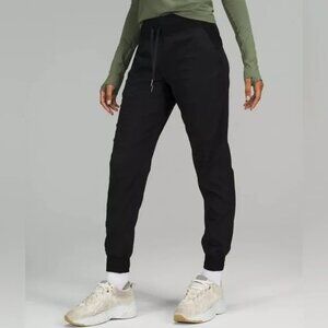 Lululemon dance studio mid rise jogger-full length size 0